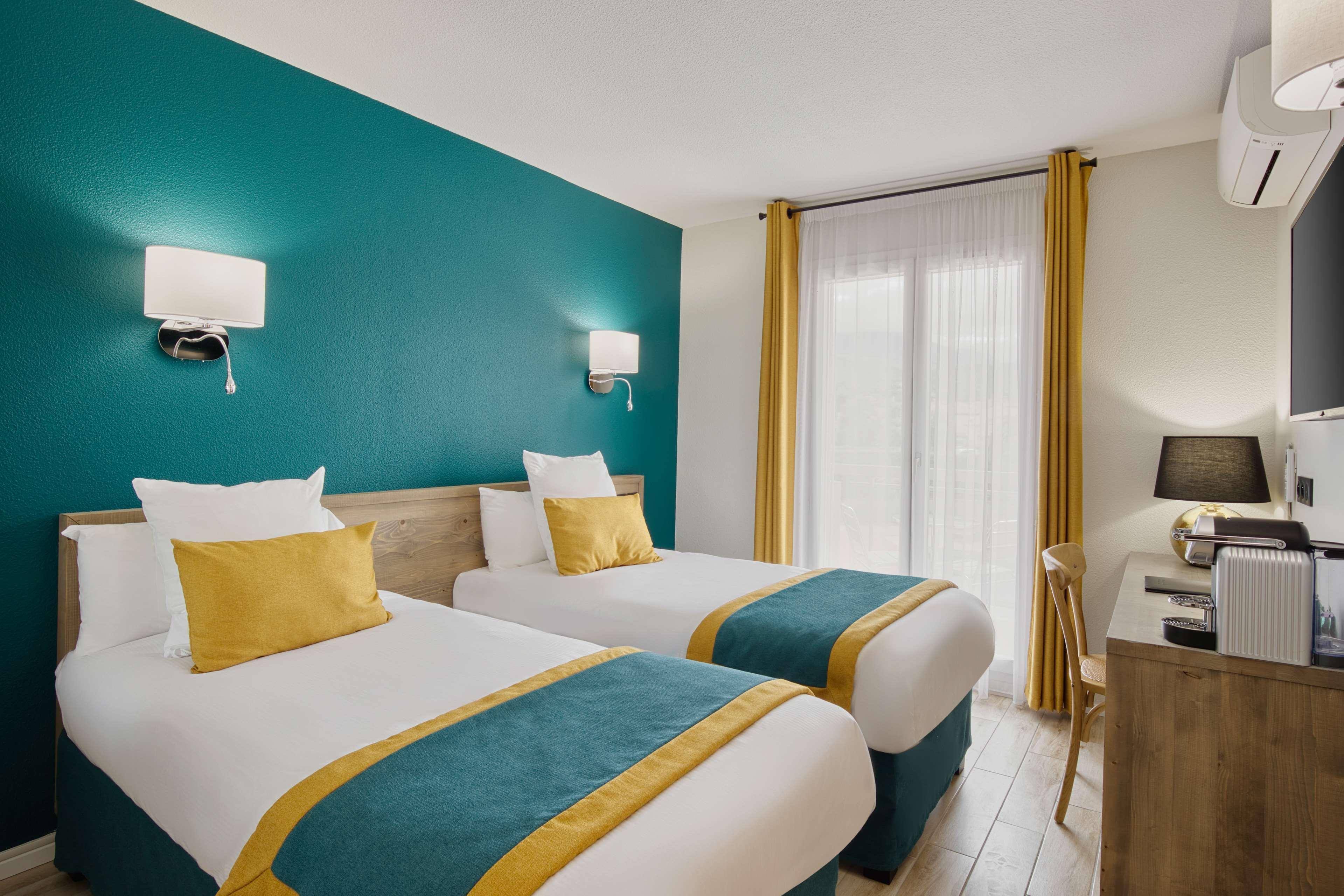 Best Western Le Vauban Прад Экстерьер фото