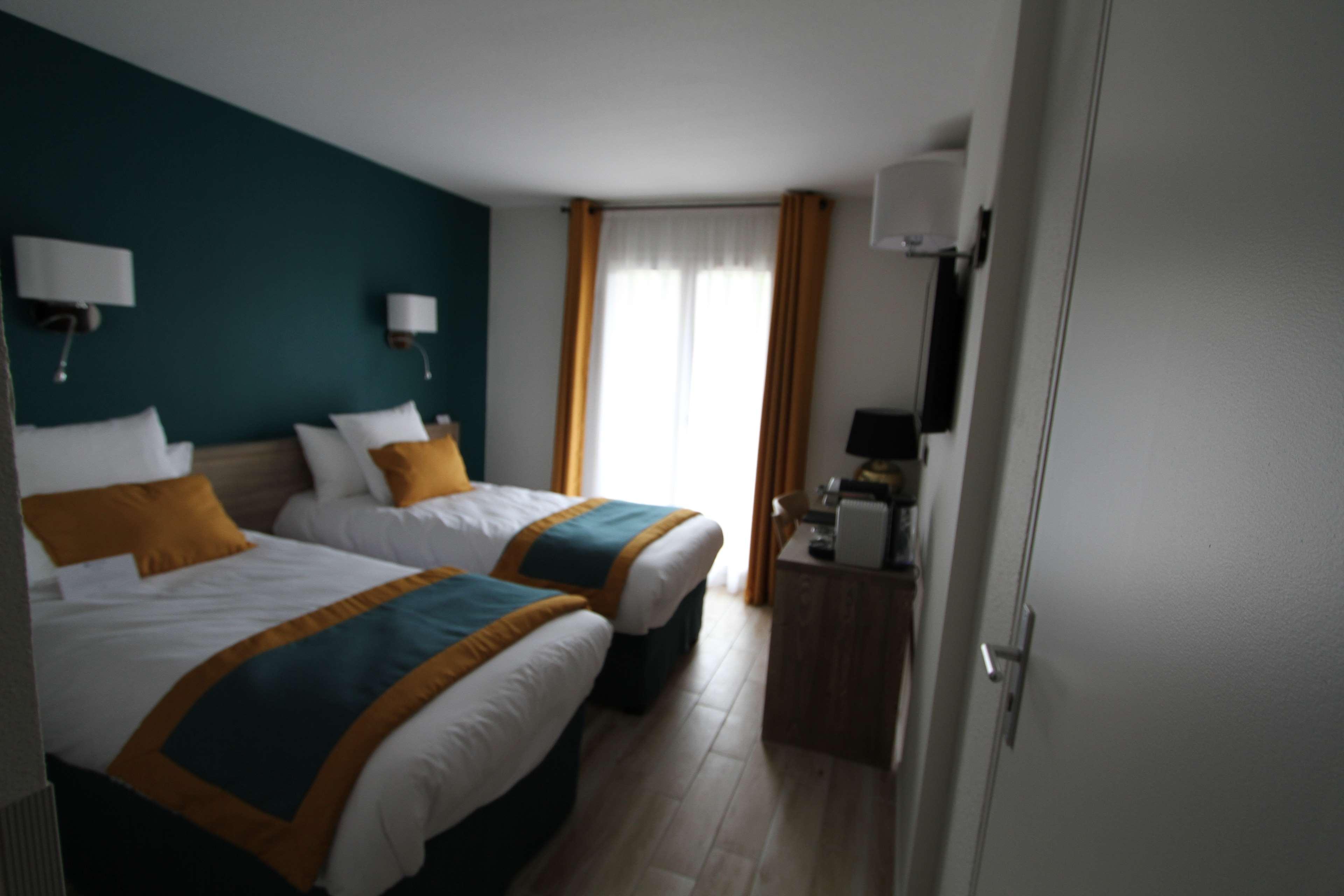 Best Western Le Vauban Прад Экстерьер фото
