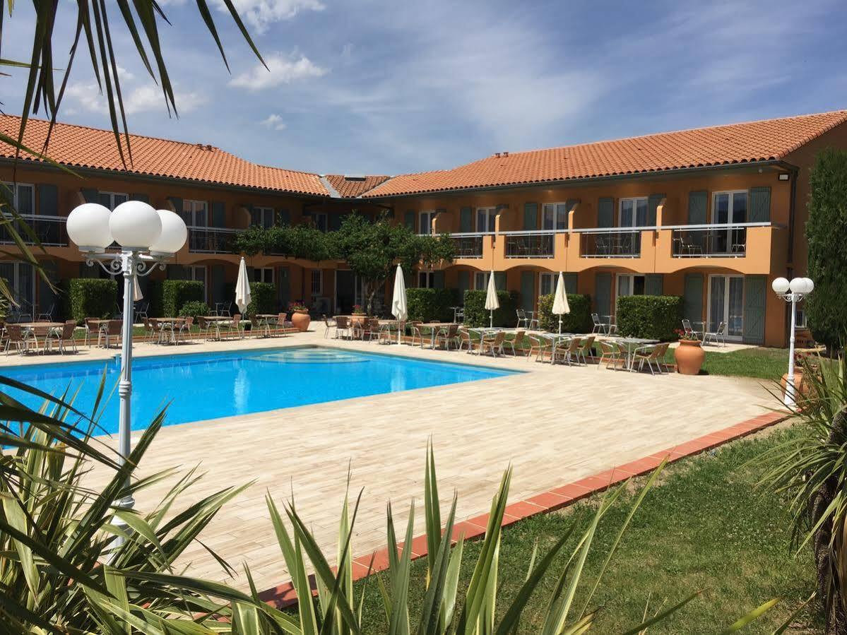 Best Western Le Vauban Прад Экстерьер фото